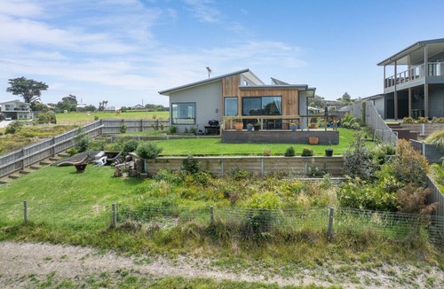 Kilcunda House | Modern Coastal Escape: Pet Friendly with Fireplace