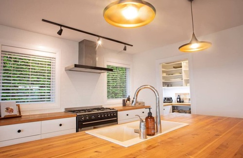 Cable Bay House | Modern Coastal Home in Doubtless Bay