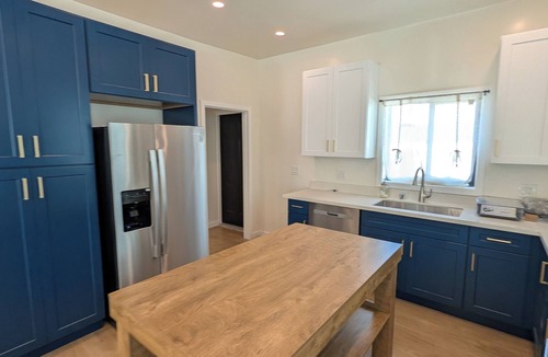Alamitos Beach House | Modern Coastal Oasis: The Soda Pop Home