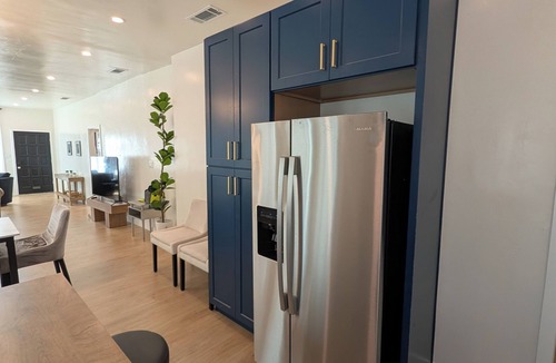 Alamitos Beach House | Modern Coastal Oasis: The Soda Pop Home