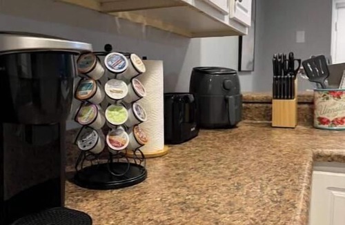 Franklin Apartment | Modern Comfort 4