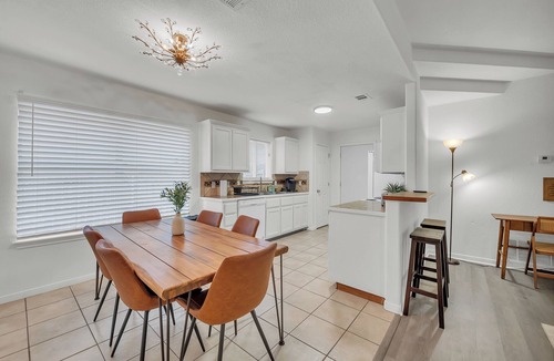 Copperas Cove House | Modern Comfort Haven Fire Pit Pet-Friendly 4-bedroom in Copperas Cove
