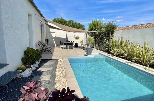 Claret Villa | Modern comfort house, tastefully decorated, in a superb picturesque village