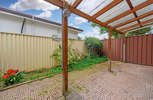 Bankstown House | Modern Comfort in Bankstown