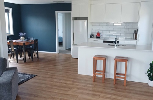 Alexandra House | Modern & Comfort in Central Alexandra