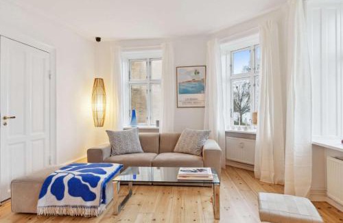 Norrebro Apartment | Modern Comfort in Copenhagen's Coolest District