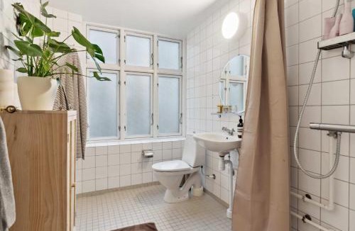 Norrebro Apartment | Modern Comfort in Copenhagen's Coolest District