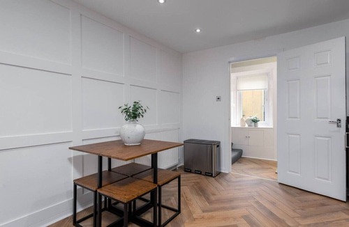 Callander Condo | Modern Comfort in Historic Callander