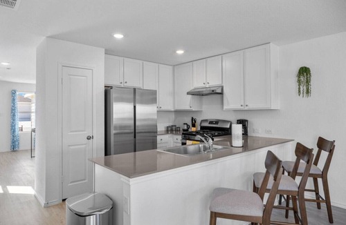 New Braunfels House | Modern Comfort in New braunfels
