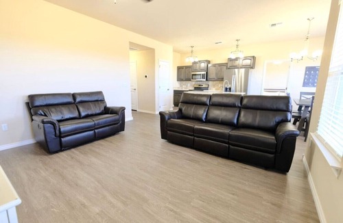 Altus House | Modern Comfort Near Altus AFB