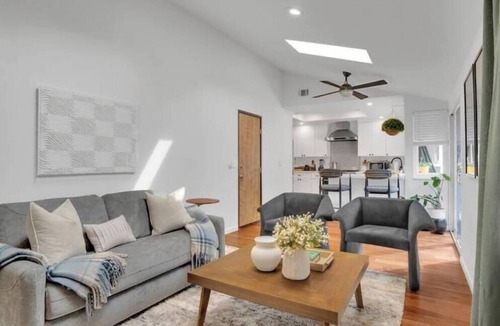 Pinole House | Modern Comfort: Silvercreek Edition