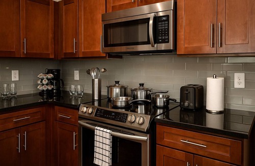 Downtown Cleveland Apartment | Modern Comfort Stay in Downtown Cleveland