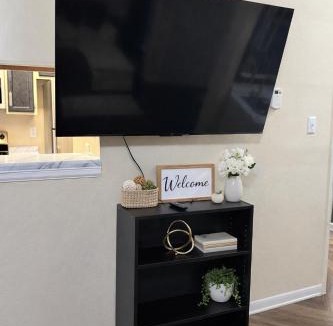 Southwest Carrollton Apartment | Modern Comfort Stay ,Relax and Recharge