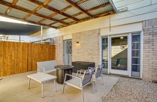 Grand Prairie House | Modern Comfort Townhome