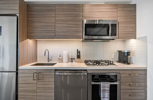 Connaught Apartment | Modern Comfort with Views, Parking, Office & AC