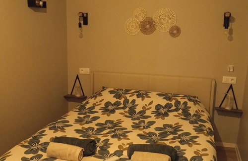 Mardie Apartment | Modern, comfortable 4/6p apartment 10 min from Orleans