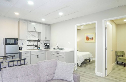 Concord Apartment | Modern & Comfortable Suite Near Downtown Concord