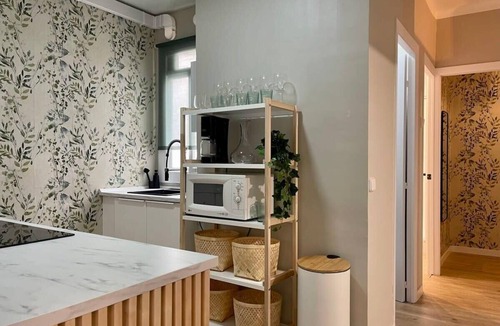 El Poble-sec Apartment | Modern & comfy 3BD in Avinguda Paralel