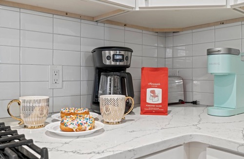 Fairmount Apartment | Modern & Comfy - 5* - Location Game Room