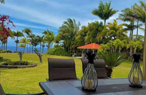 Pepeekeo Apartment | Modern & Comfy Gem: Oceanfront Views, Balcony, Pkg