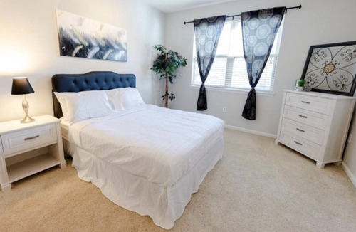 Dunwoody Condo | Modern Condo at Perimeter