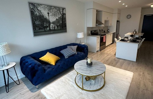 Cambridge Apartment | Modern Condo in Downtown Cambridge - monthly options .