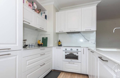 Plateau - Mont-Valerien Condo | Modern Condo Near Paris