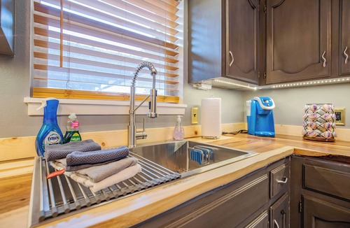 Cloudcroft Condo | Modern condo walking distance to EVERYTHING.