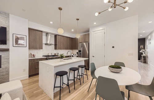 Congress Park House | Modern Congress Park Retreat