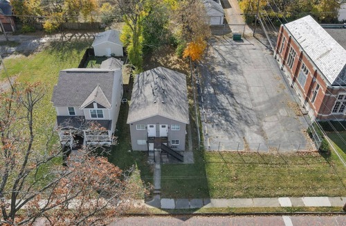 Franklin Park Apartment | Modern Convenience ! Near Franklin Park! 1 BR Apt!