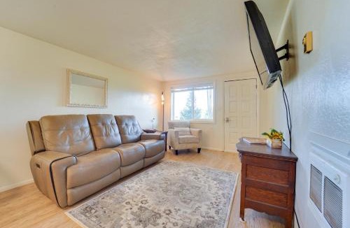 Cortez House | Modern Cortez Mountain Retreat w/Yard & View