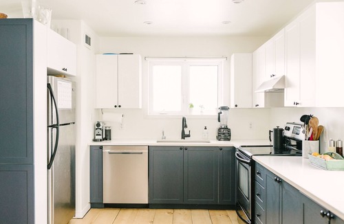 Wellington House | Modern Cottage in Wellington - Quick paddle to Sandbanks
