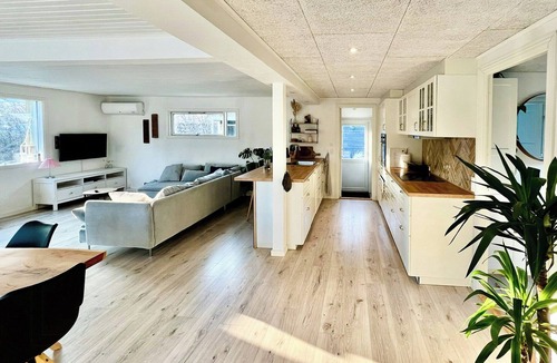 Smidstrup Strand House | Modern cottage near North Zealand's beaches