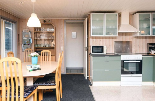 Arrild Ferieby House | Modern Cottage Oasis in Arrild