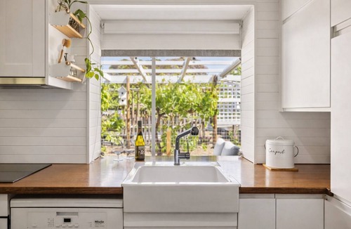 Mannum Cottage | Modern Cottage | Short Walk to the River