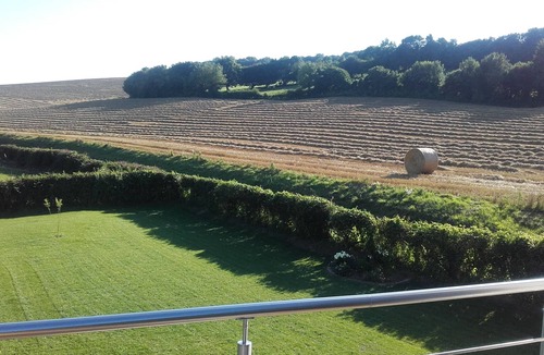 Bezinghem House | Modern country house