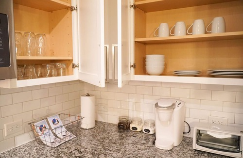 Dilworth Apartment | Modern Cozy 1BR ◉ Gym ◉ Balcony ◉ Free Parking