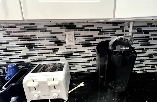 Elmont Apartment | Modern & Cozy 2BR Apt w/Parking – Perfect Location!