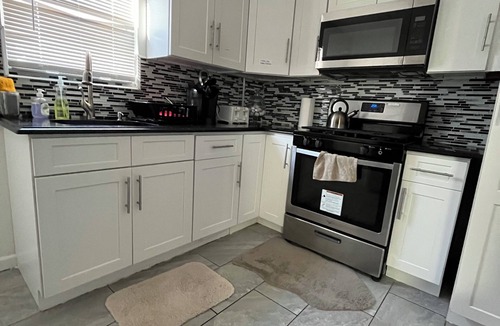 Elmont Apartment | Modern & Cozy 2BR Apt w/Parking – Perfect Location!