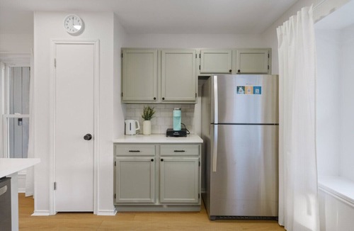 Round Rock House | Modern & Cozy 3BR Retreat W Table tennis Sleeps 6