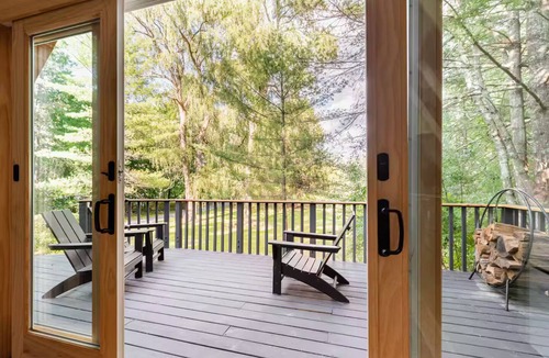 Catskill Cabin | Modern & Cozy A-Frame 2BR + Loft, Firepit & Grill