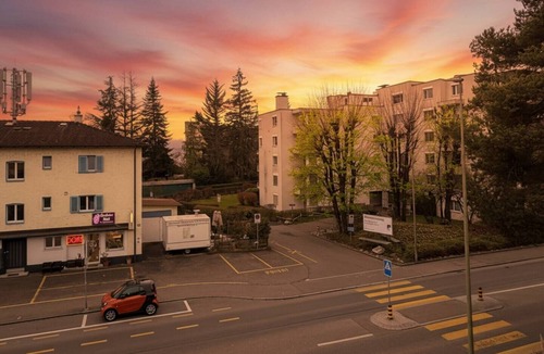 Dietikon District Apartment | Modern Cozy Apartment near Zurich City & Netflix!