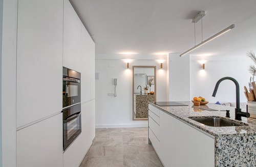 Playa de San Juan Apartment | Modern, cozy, bright apartment in San Juan, Alicante