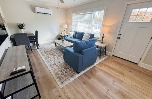 Danville House | Modern & Cozy Getaway-2bd/1bt