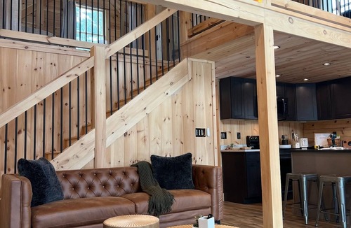 Barnstead Cabin | Modern & Cozy Lakefront Cabin: Rustic Charm and Serene views