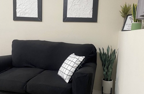 New Springville Apartment | Modern Cozy Studio Apartment