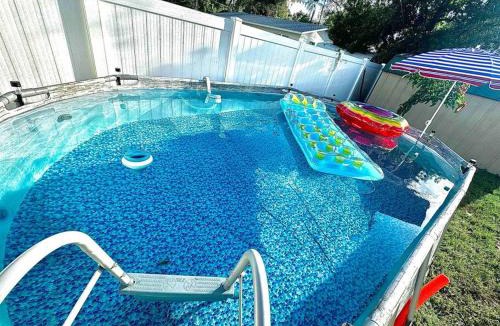 Citrus Park House | Modern cozy with pool and big backyard