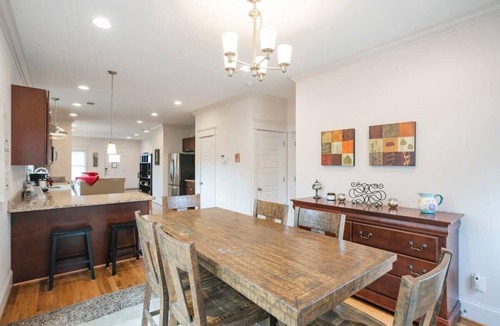 Inglewood House | Modern Craftsman Cottage