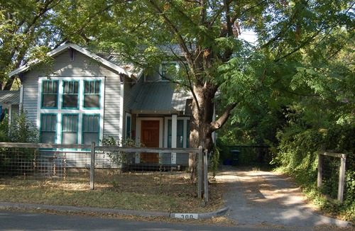 Triangle State House | Modern Craftsman Style House in Hyde Park, Austin