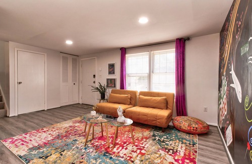 Arlington House | Modern Creative Home Nestled Minutes From DC